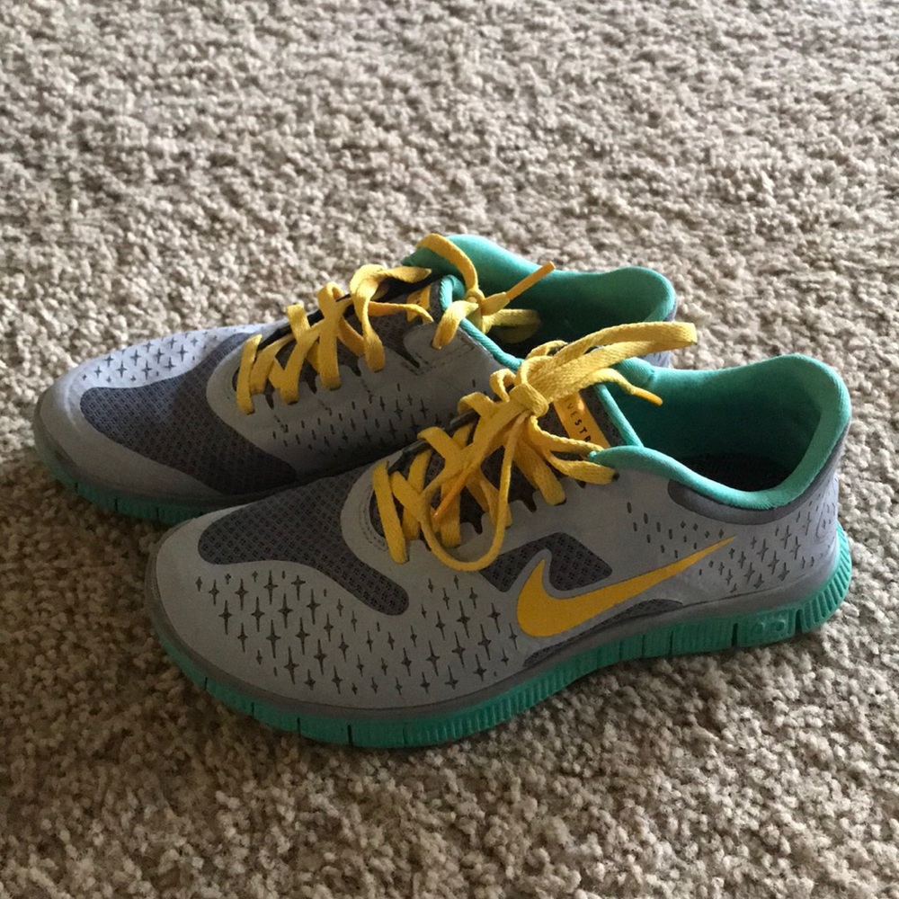 Nike Frees - Livestrong